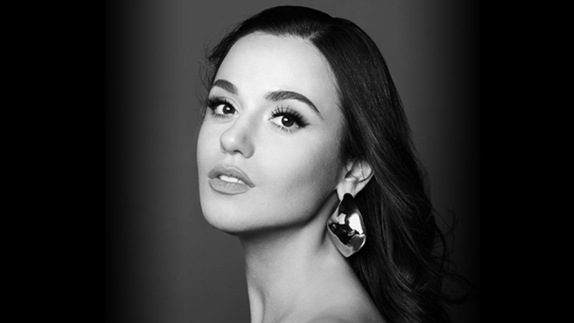 Megan Woods: The Truth Tour - Bellevue, NE