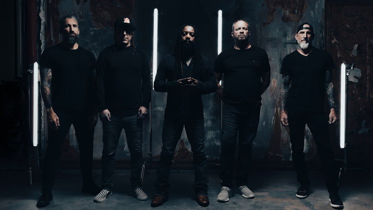 Theory of a Deadman & Sevendust: The Dead / Seven Tour